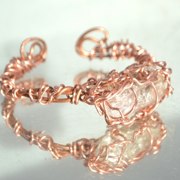 Herkimer Diamond Quartz Crystal Unisex Bracelet - Picture 6 of 7